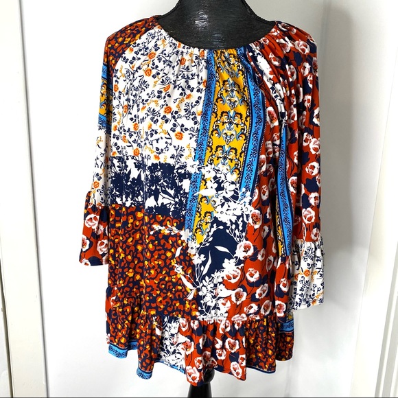 Westport Printed Flare Top - Picture 2 of 11